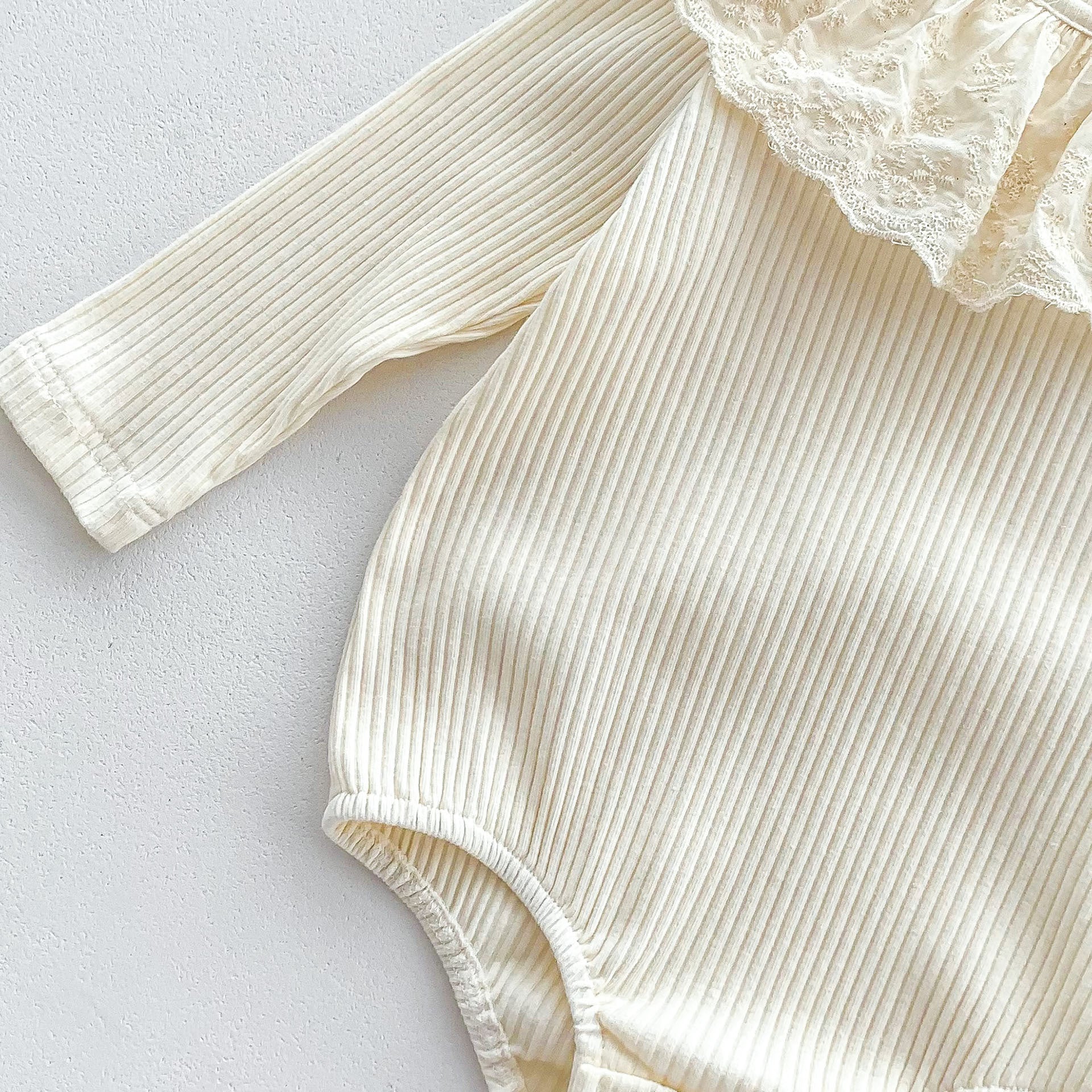 Spring and Autumn Arrival Baby Girls Long Sleeves Floral Embroidery Pattern Collar Base Layer Onesie-3