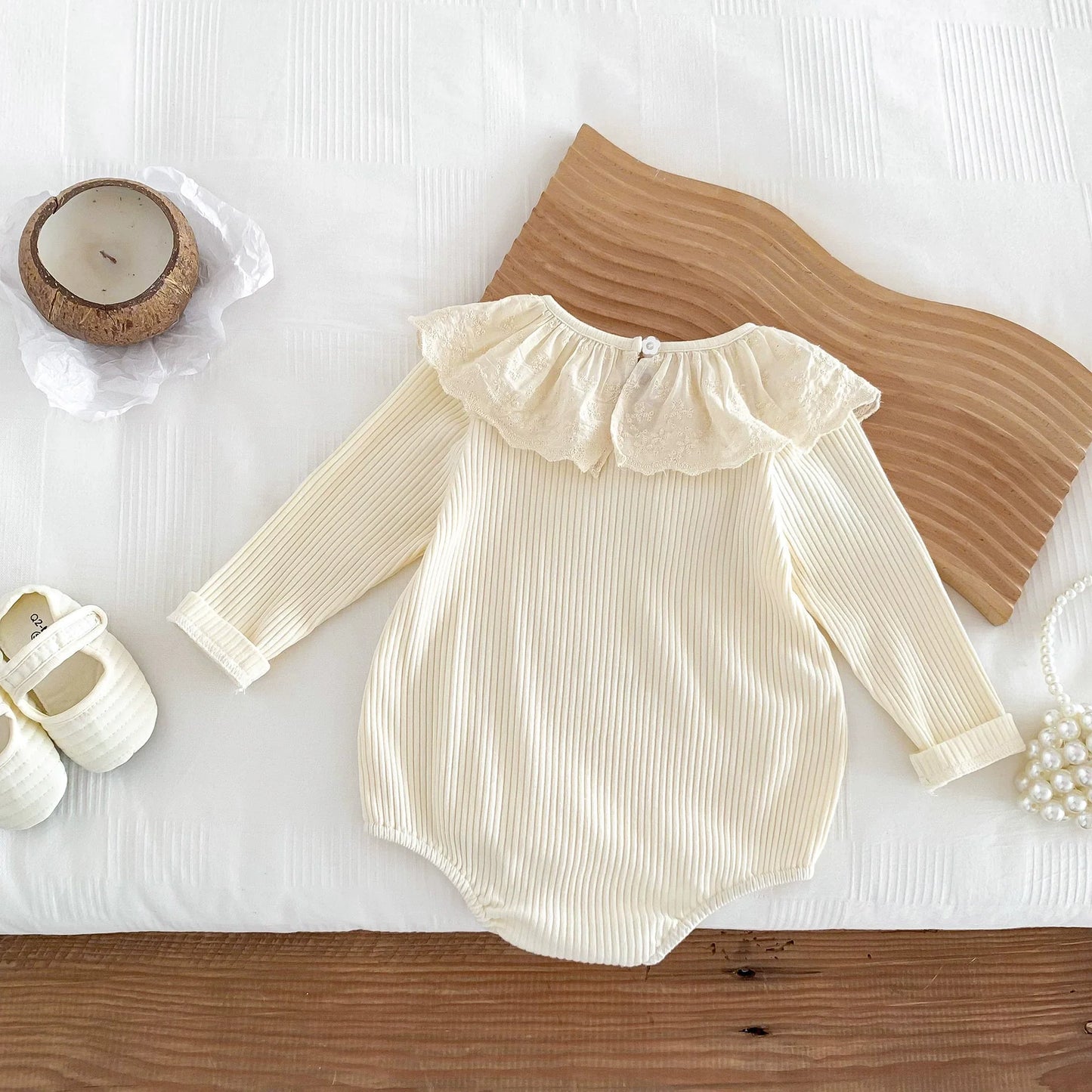 Spring and Autumn Arrival Baby Girls Long Sleeves Floral Embroidery Pattern Collar Base Layer Onesie-1